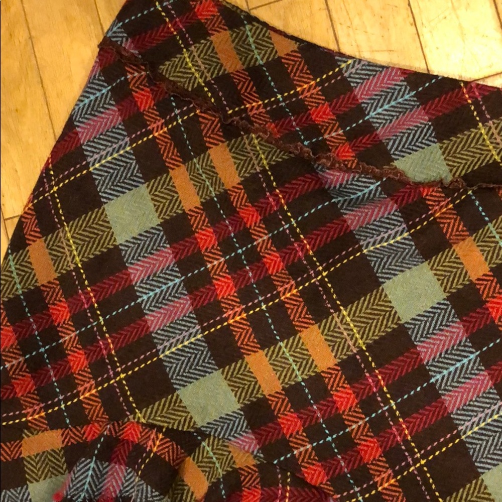 Anthropologie Red Green Plaid Ruffle Hem Skirt - Picture 3 of 4